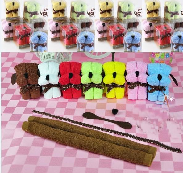 30*30cm Snoopy style towel Dog style wedding gift Christmas gift Christmas gift towels Wedding / Birthday gift cake towel