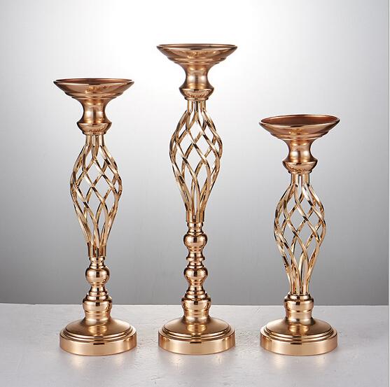 2017 latest Luxury Shiny Metal Candle Holder Gold/Silver Plated Candlestick Crystal Table Candelabras Home Hotel Wedding Centerpieces Decora