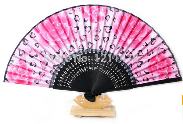 Beautiful gift silk hand fan for wedding souvenir personalized wedding favors and gifts for guests souvenirs