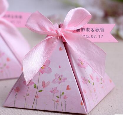 100 Pcs European style pink Pearl paper triangle pyramid Wedding boxs Candy Box gift boxs wedding baby birthday favour boxes THZ185