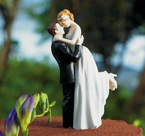 Free Shipping Romantic Bride & Groom Wedding Cake Toppers Cakes Personalized Topper Love Swept Wedding Gifts Decorations