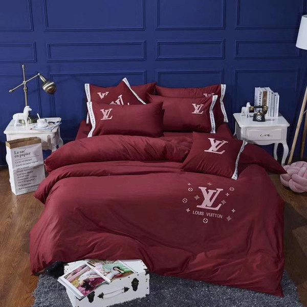 Burgundy Embroidery Brand Bedding Suit L Letter Logo Fashion Bed Cover 4PCS Flower Design Queen King Size Bedding Sets