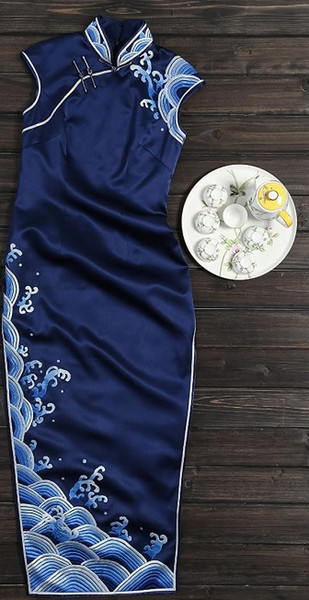 High Quality Handmade Silk Traditional Dress Embroidery Sleeve High Collar Flower Button Two Colors Selection Tailor Made TD008